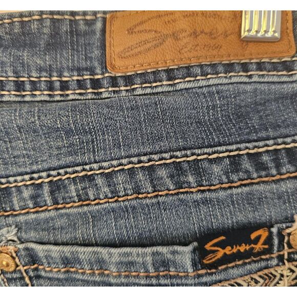 Seven7 Denim Shorts Embroidered Pocket Size 10 Jeans - Picture 4 of 5